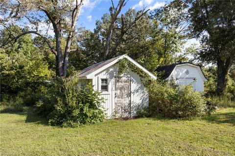 1916 Finch Farm Rd, Trinity, NC 27370 photo 35
