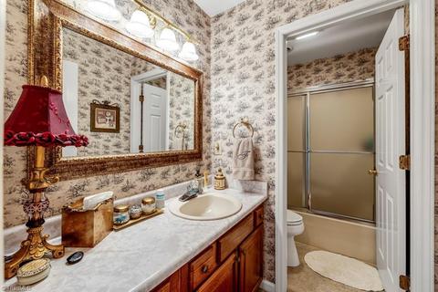 1411 Christopher Ct, High Point, NC 27265 photo 21