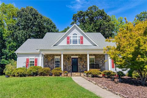 281 Berkeley Dr, Lexington, NC 27295 photo 1