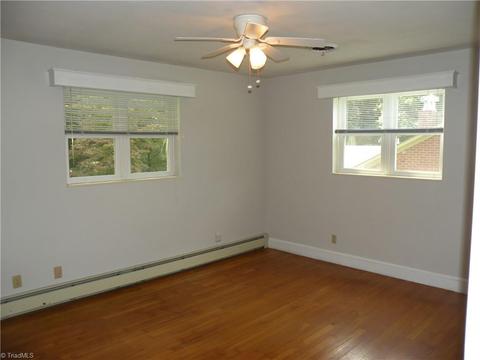 2420 Farmbrook Rd, Winston Salem, NC 27103 photo 18