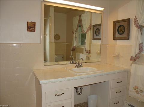 2420 Farmbrook Rd, Winston Salem, NC 27103 photo 20