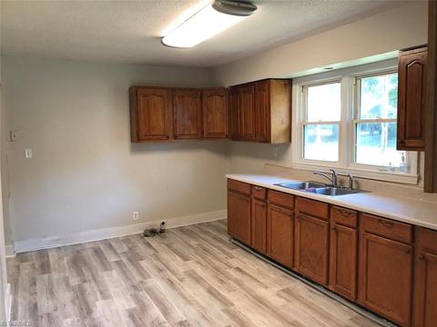 821 Nance Ave, High Point, NC 27263 photo 12