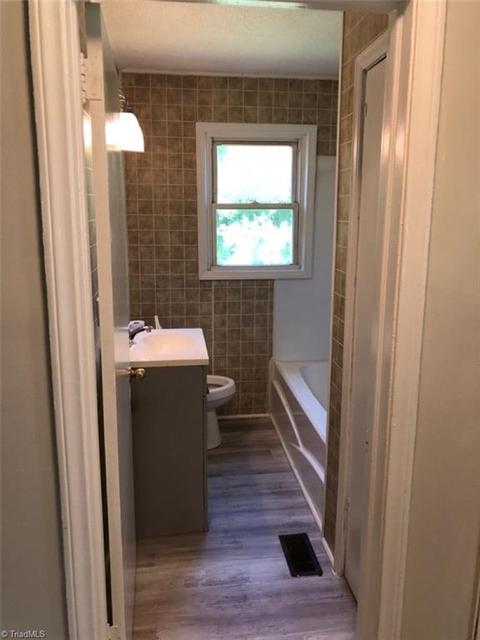 821 Nance Ave, High Point, NC 27263 photo 9