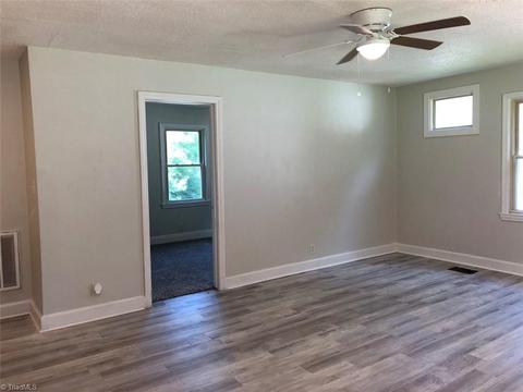 821 Nance Ave, High Point, NC 27263 photo 5