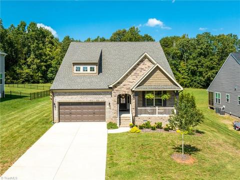 127 Saddlebrook Dr, Advance, NC 27006 photo 2