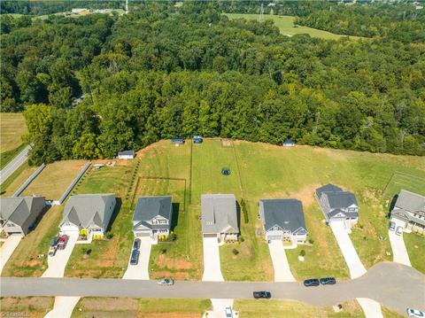 127 Saddlebrook Dr, Advance, NC 27006 photo 37