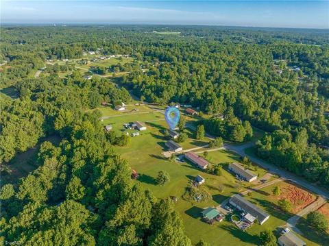 6433 Eagle Landing Dr, Trinity, NC 27370 photo 5