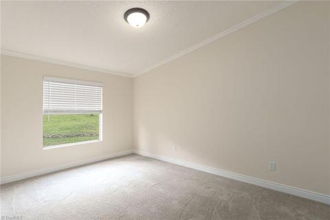 6433 Eagle Landing Dr, Trinity, NC 27370 photo 16