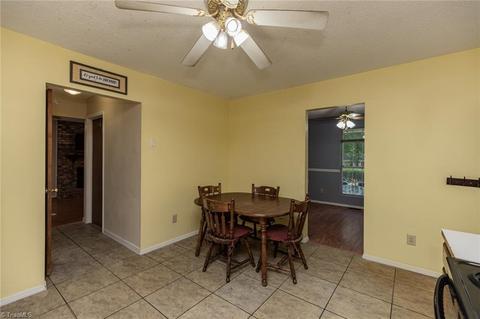 4352 Forest Manor Dr, Trinity, NC 27370 photo 11