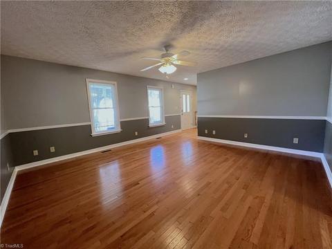 509 Summit St, Madison, NC 27025 photo 16