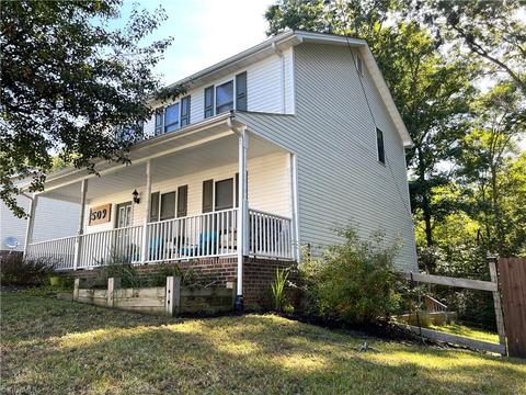509 Summit St, Madison, NC 27025 photo 2
