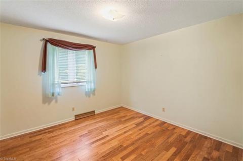 4066 Village Dr, Trinity, NC 27370 photo 30