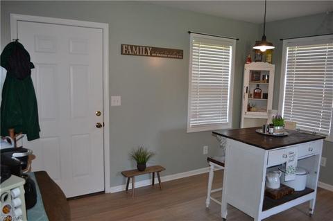714 Dodge Loop, Madison, NC 27025 photo 9
