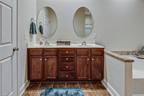 3458 Limestone Ct, High Point, NC 27265 photo 22