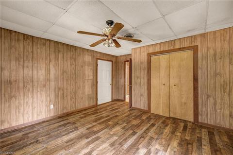 220 N 3rd Ave, Mayodan, NC 27027 photo 17