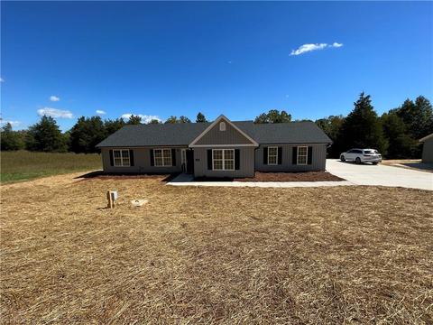 124 Calloway Rd, King, NC 27021 photo 7