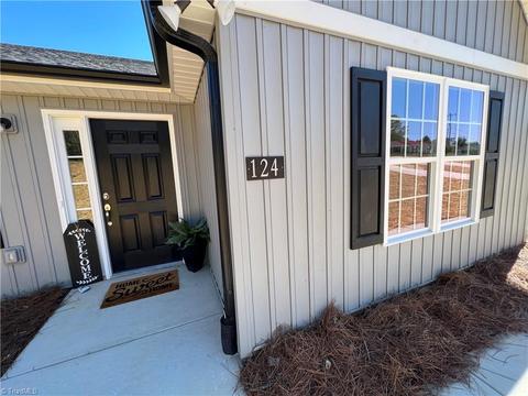 124 Calloway Rd, King, NC 27021 photo 16