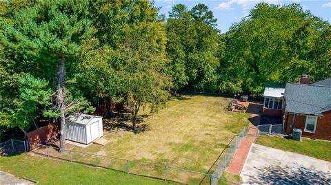 202 Westridge Dr, High Point, NC 27262 photo 4