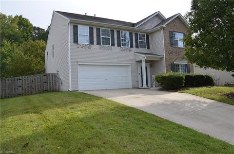 1160 Hampton Park Dr, High Point, NC 27265 photo 3