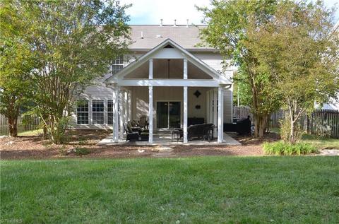 1160 Hampton Park Dr, High Point, NC 27265 photo 2