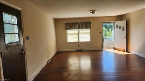 1803 E Meadow Rd, Eden, NC 27288 photo 3