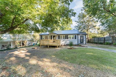 232 W 2nd St, Denton, NC 27239 photo 2