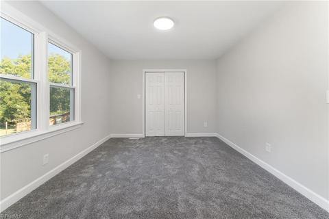 232 W 2nd St, Denton, NC 27239 photo 12
