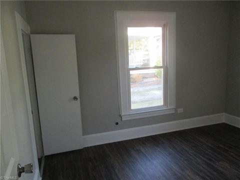 701 Carr St, High Point, NC 27262 photo 7