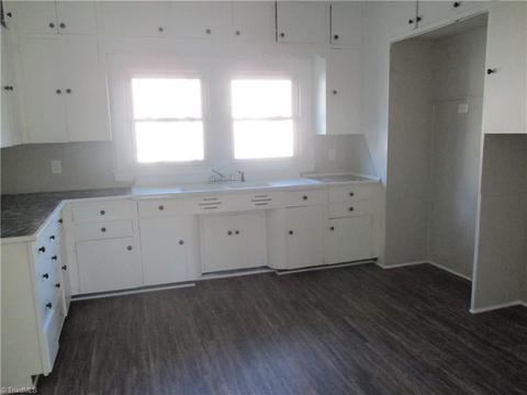701 Carr St, High Point, NC 27262 photo 11