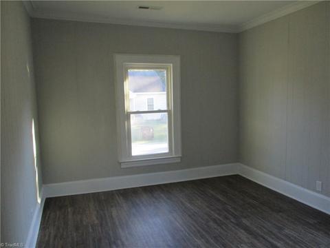 701 Carr St, High Point, NC 27262 photo 15