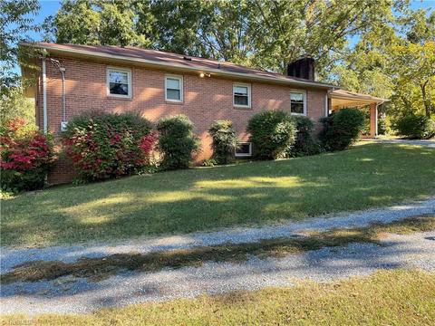 409 Goff Rd, King, NC 27021 photo 6