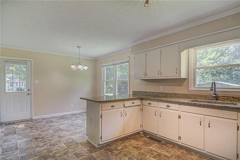 7715 Eversfield Rd, Summerfield, NC 27358 photo 11