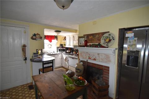 1516 Garner Rd, Denton, NC 27239 photo 4