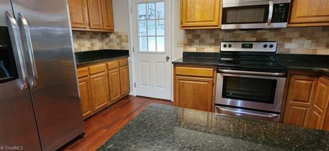 1135 Mapleview Ct, High Point, NC 27265 photo 12