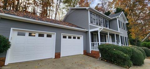 1135 Mapleview Ct, High Point, NC 27265 photo 3