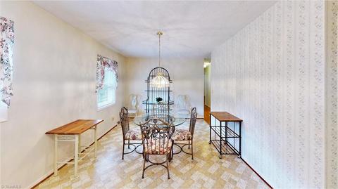 306 Newview Rd, High Point, NC 27260 photo 7