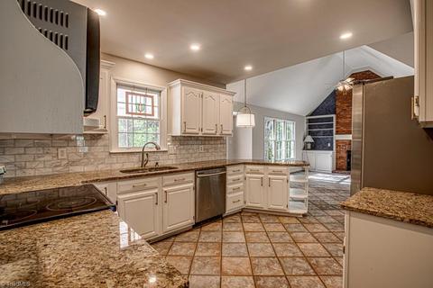 155 Springfield Dr, Advance, NC 27006 photo 9