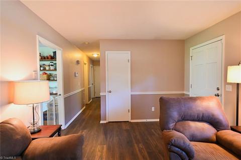 329 Logan Ct, King, NC 27021 photo 10