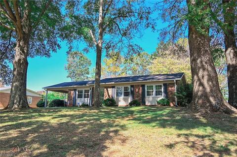329 Logan Ct, King, NC 27021 photo 3
