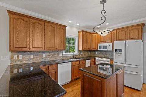 1007 E Westmoreland Rd, King, NC 27021 photo 21