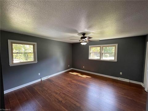 141 Maplebrook Dr, Elkin, NC 28621 photo 33