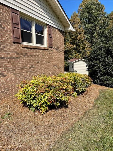 141 Maplebrook Dr, Elkin, NC 28621 photo 12