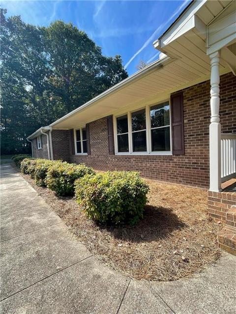 141 Maplebrook Dr, Elkin, NC 28621 photo 11