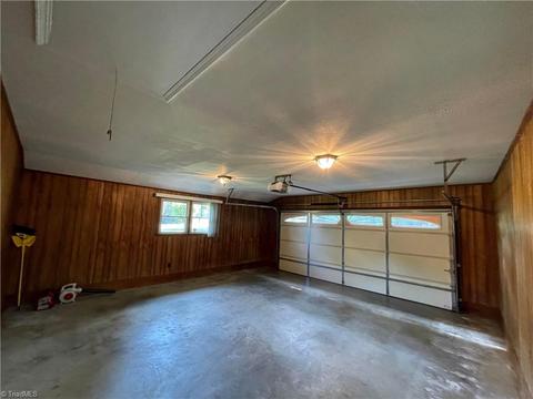141 Maplebrook Dr, Elkin, NC 28621 photo 48