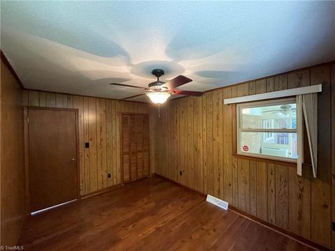 141 Maplebrook Dr, Elkin, NC 28621 photo 36
