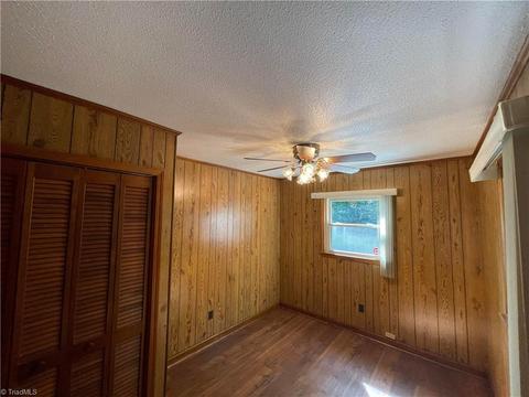 141 Maplebrook Dr, Elkin, NC 28621 photo 24