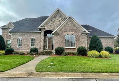 128 Cedar Ln, Bermuda Run, NC 27006 photo 1