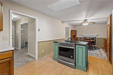 102 Elm St, King, NC 27021 photo 7