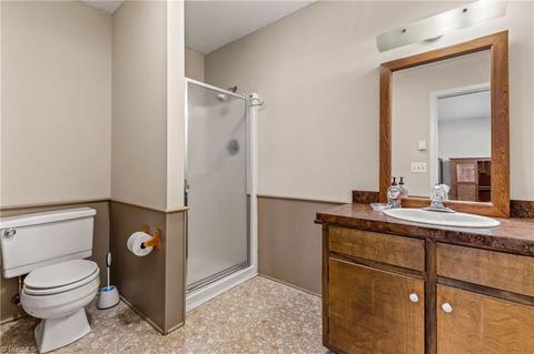 102 Elm St, King, NC 27021 photo 25