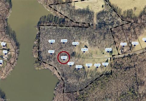 3487 Country Ln, Reidsville, NC 27320